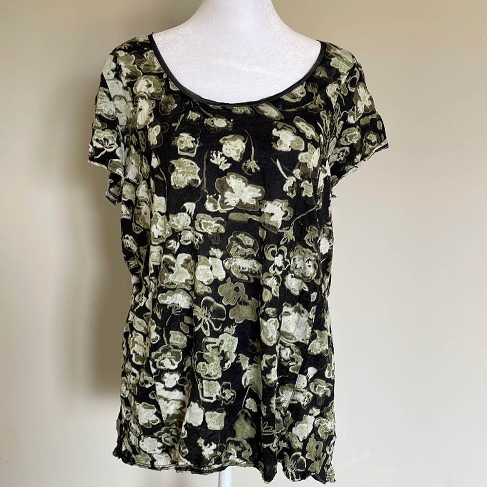 Vera Wang Floral Blouse